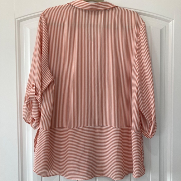 Chico's women Buttom-Down easy strips size 3 - Picture 8 of 9